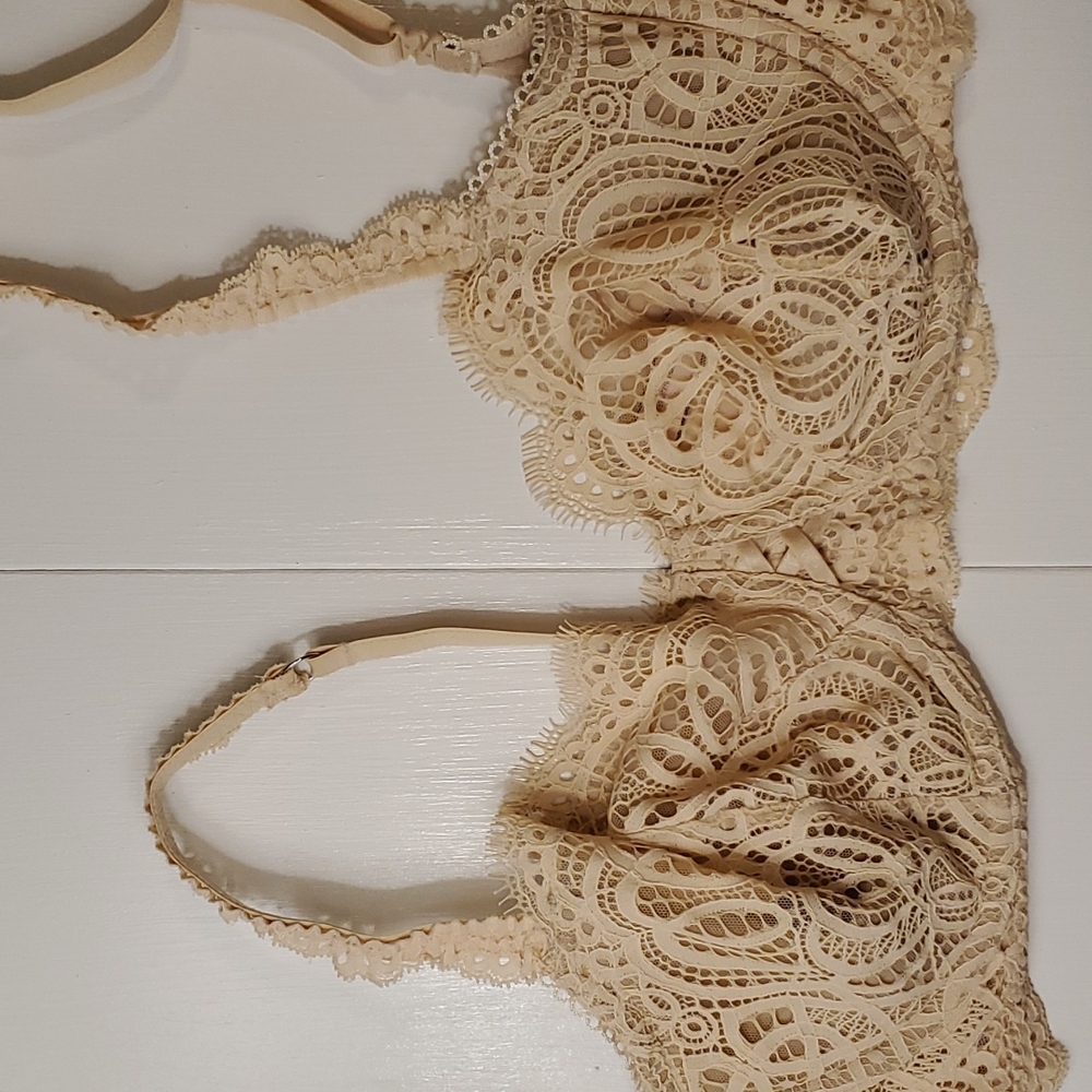 NWOT VS Dream Angels push-up without padding Bra 34DDD